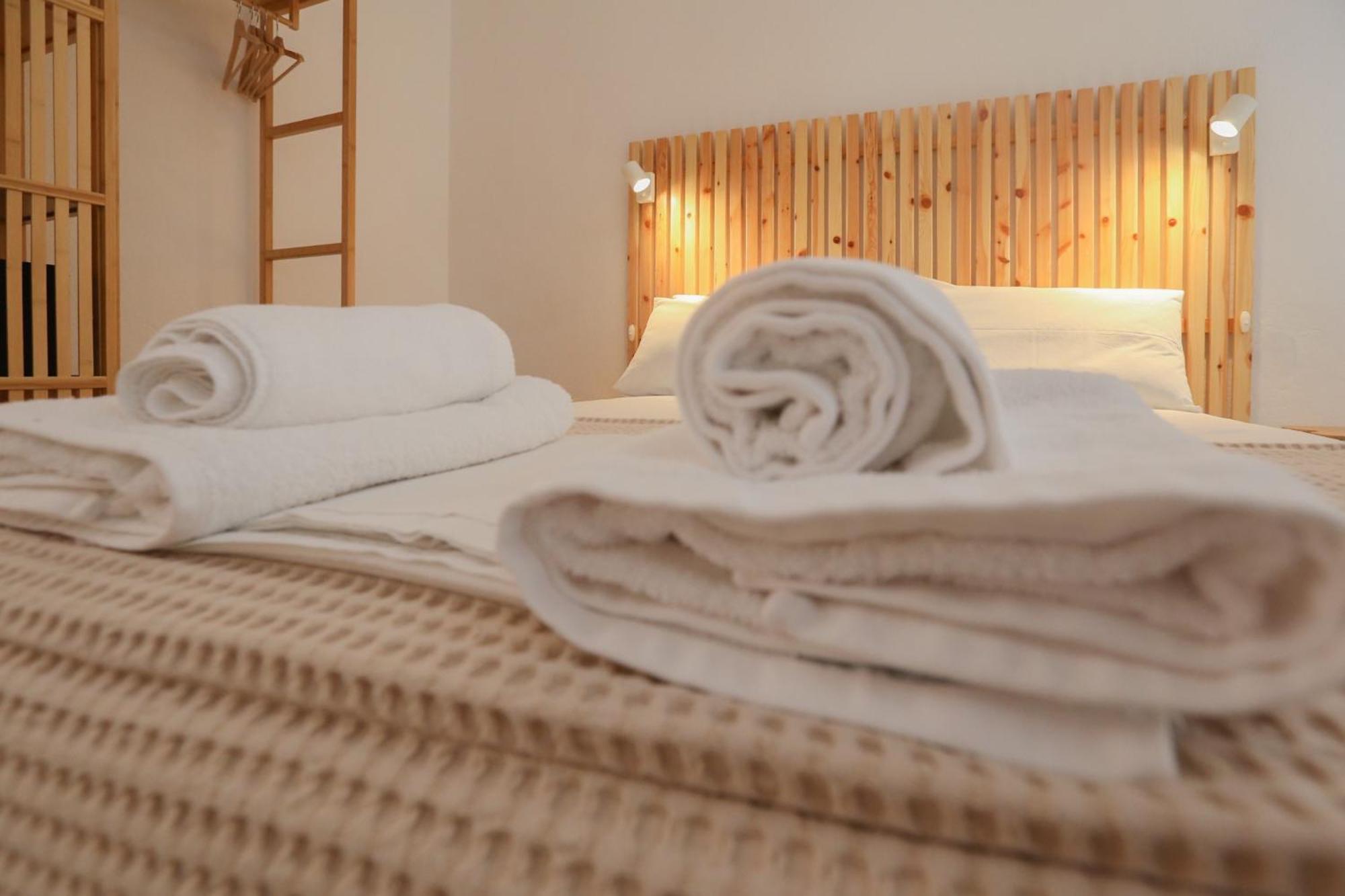 Nona'S Rooms Himare Buitenkant foto