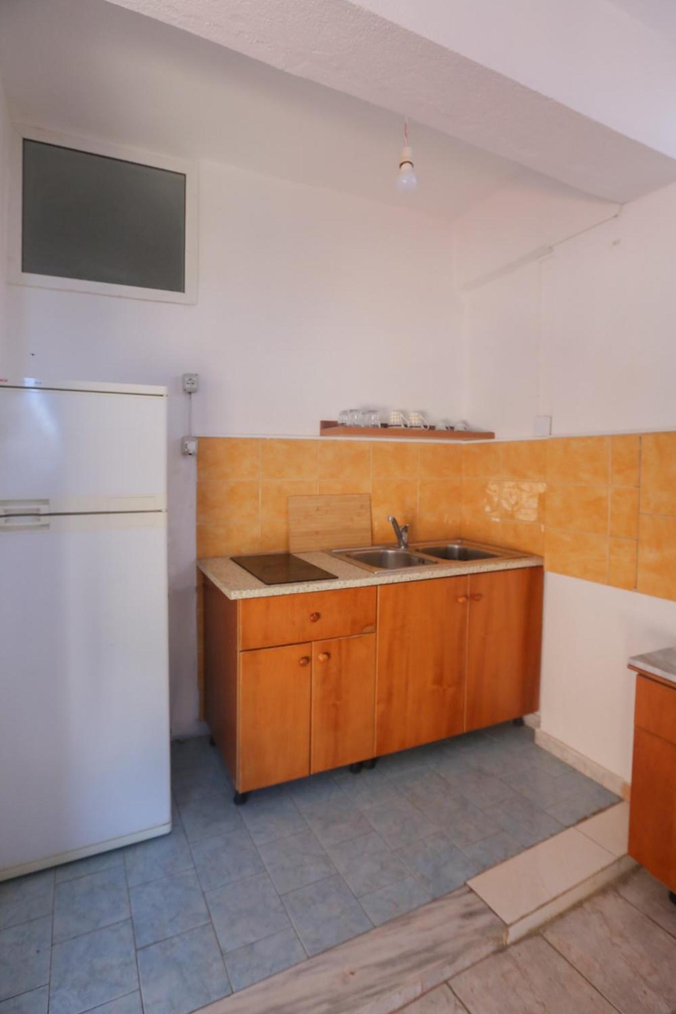 Nona'S Rooms Himare Buitenkant foto