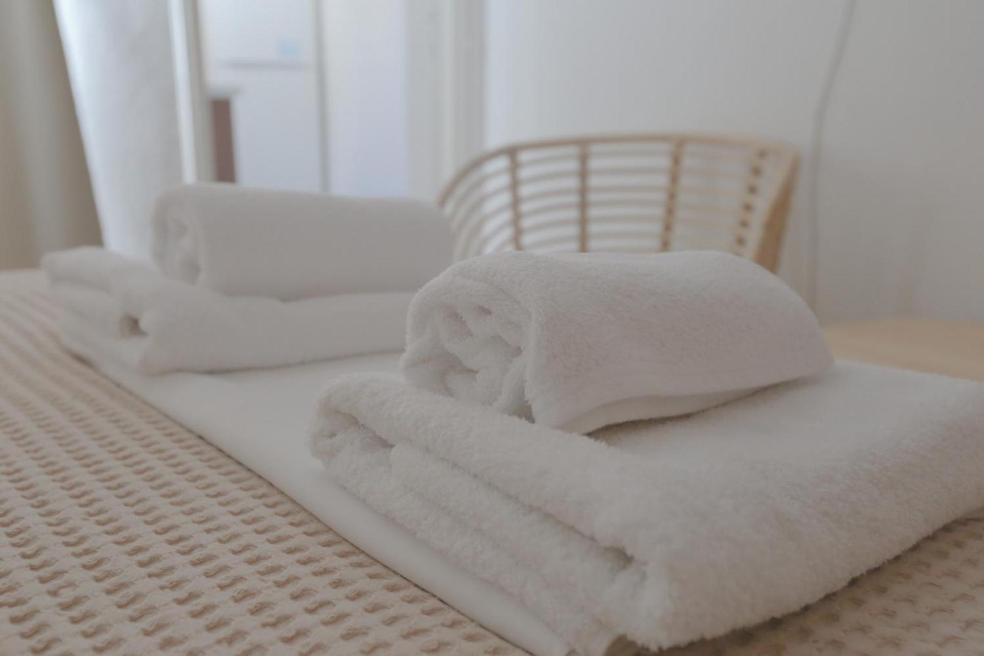 Nona'S Rooms Himare Buitenkant foto